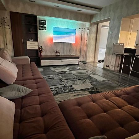 Luxury Lejlighed Bukarest Eksteriør billede