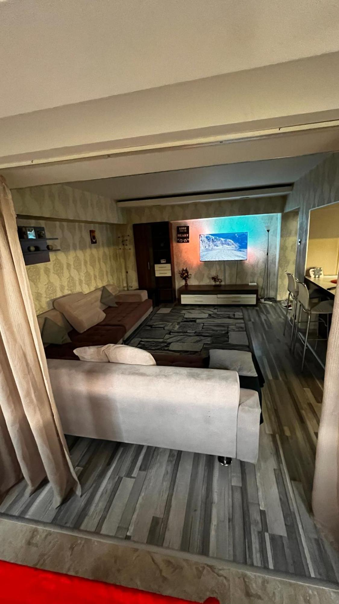 Luxury Lejlighed Bukarest Eksteriør billede