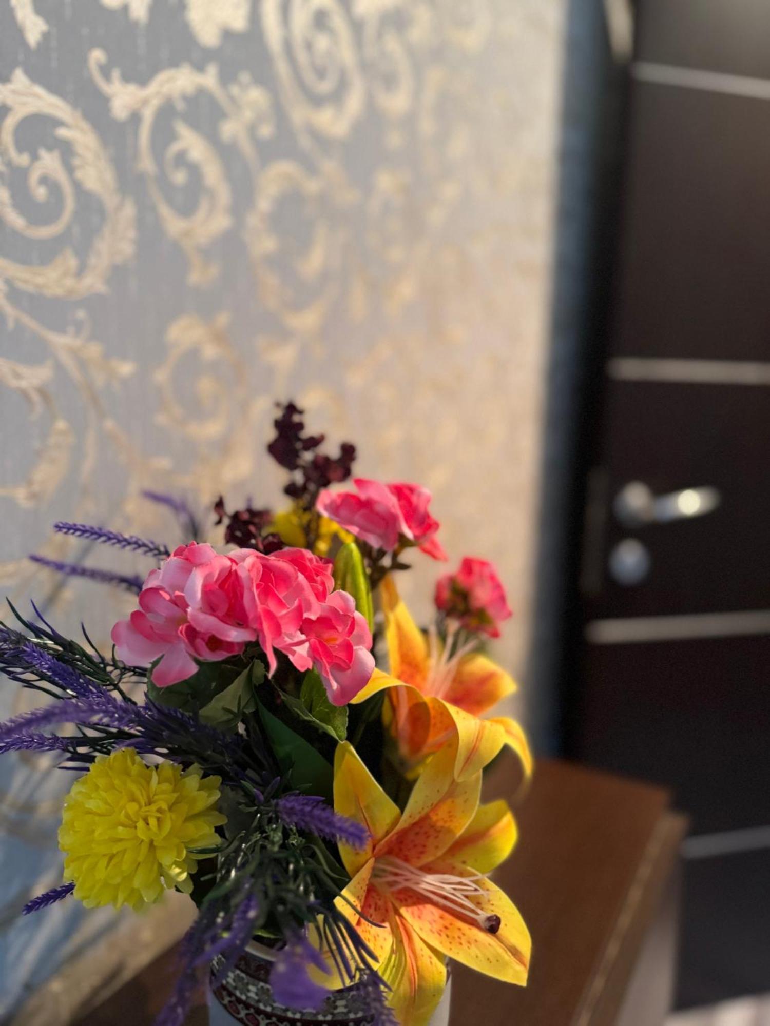 Luxury Lejlighed Bukarest Eksteriør billede