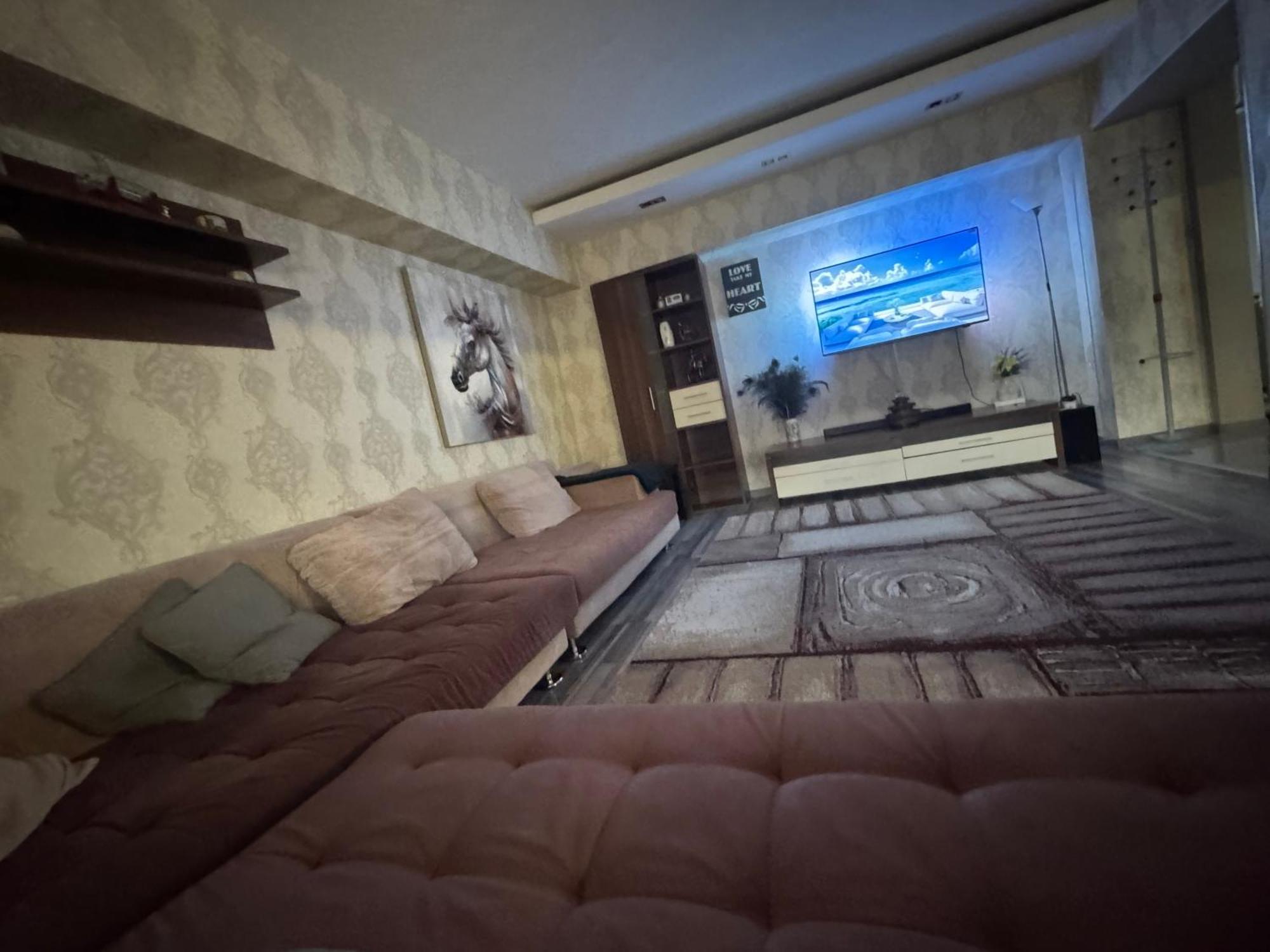 Luxury Lejlighed Bukarest Eksteriør billede
