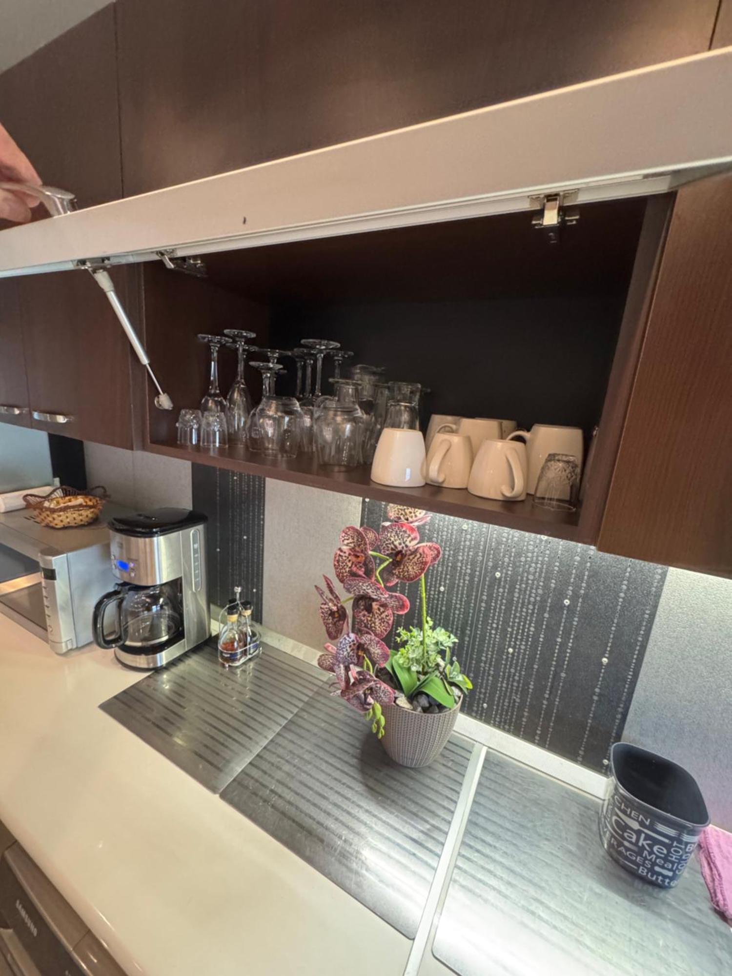 Luxury Lejlighed Bukarest Eksteriør billede